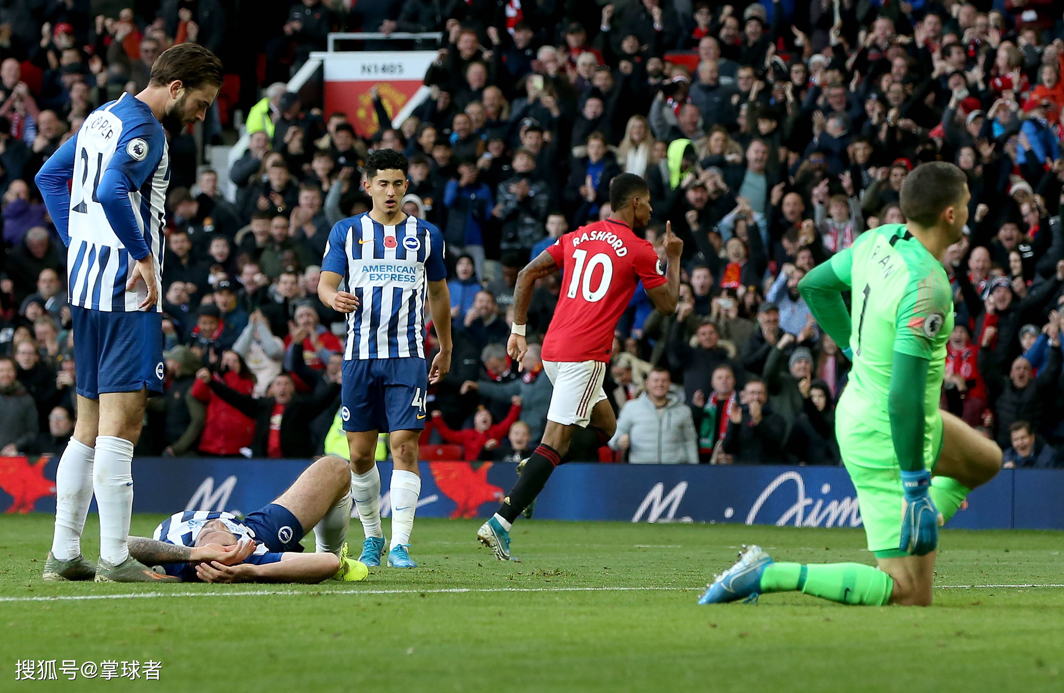 兩名邊鋒數 兩名邊鋒數