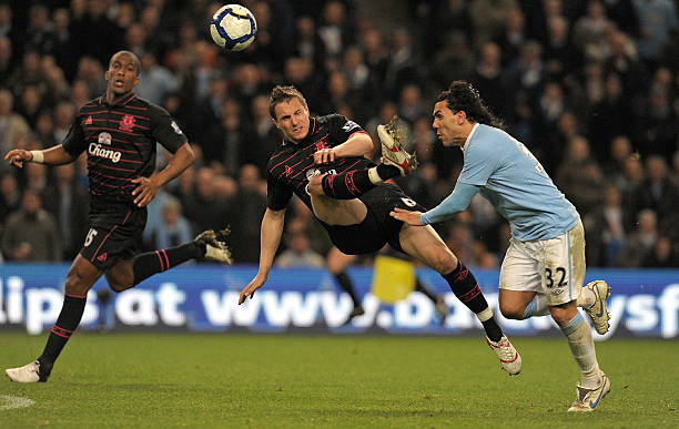 作为现役球 作为现役球